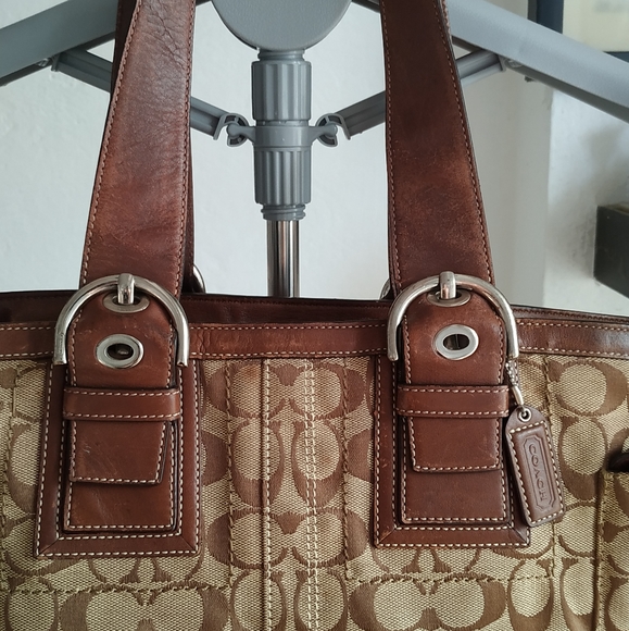 Coach Signature Brown Canvas Gallery 10079 Large Carry All Zip Up Shoulder Purse - Picture 3 of 17